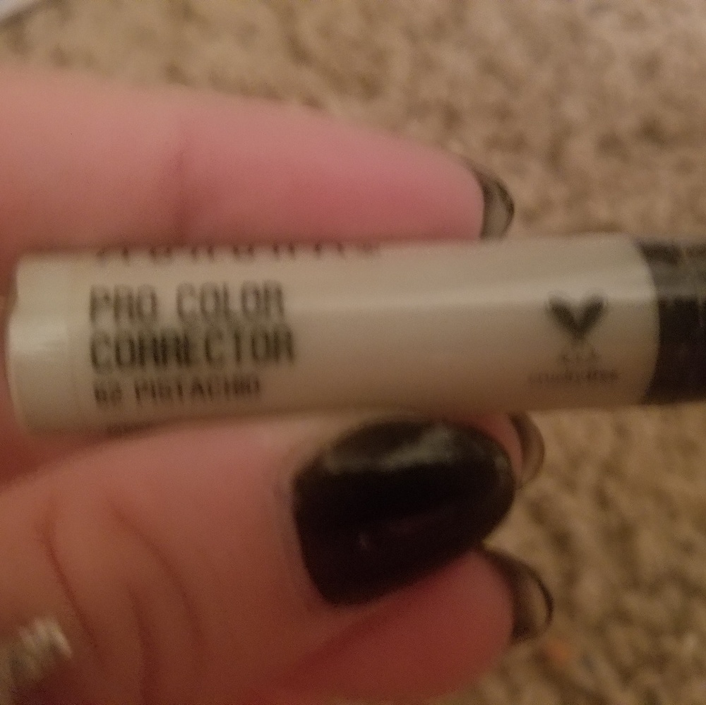 Color corrector - Picture 2 of 2